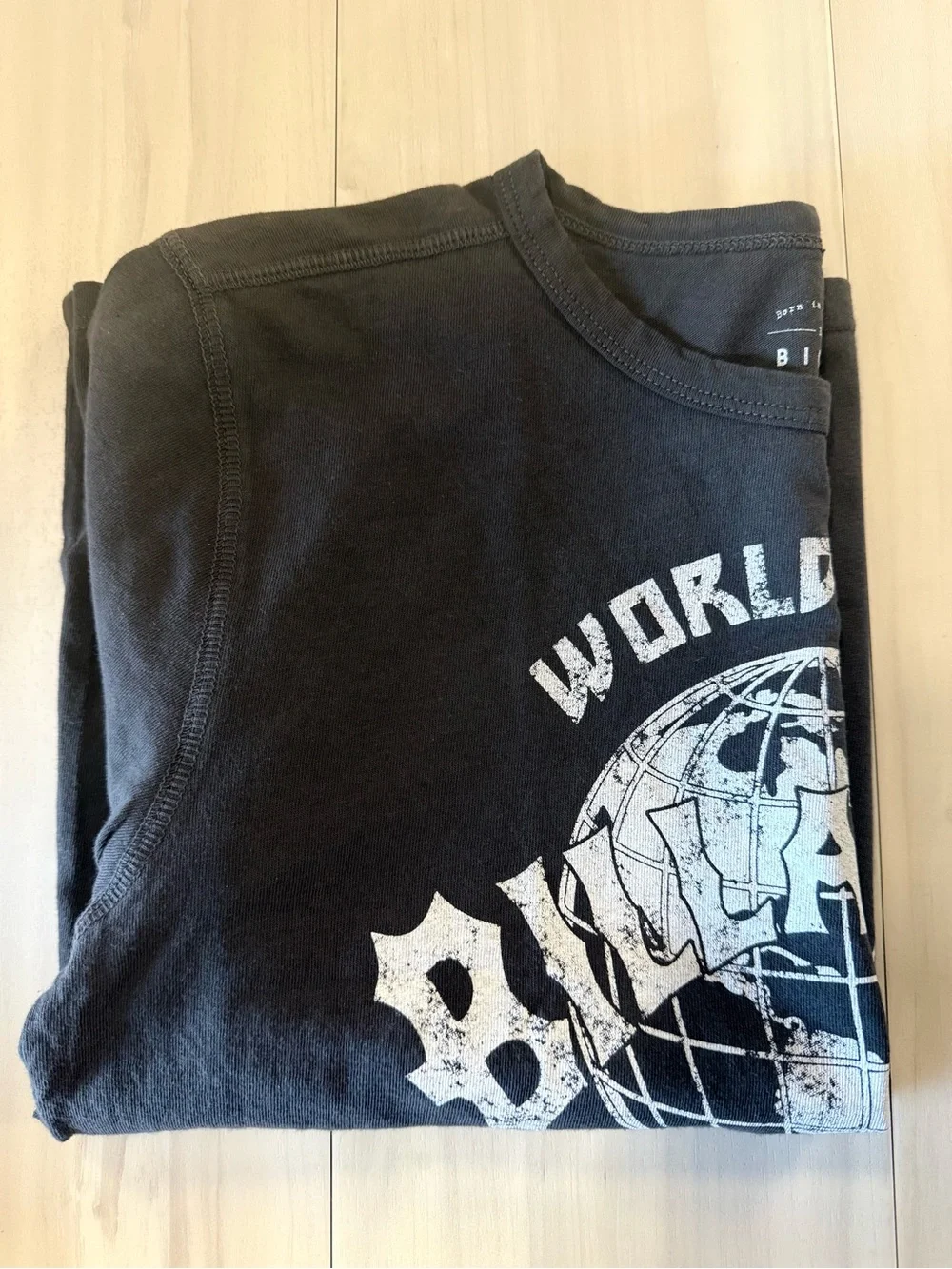 Girls/kids Billabong Black Graphic 'World Tour' crop tee